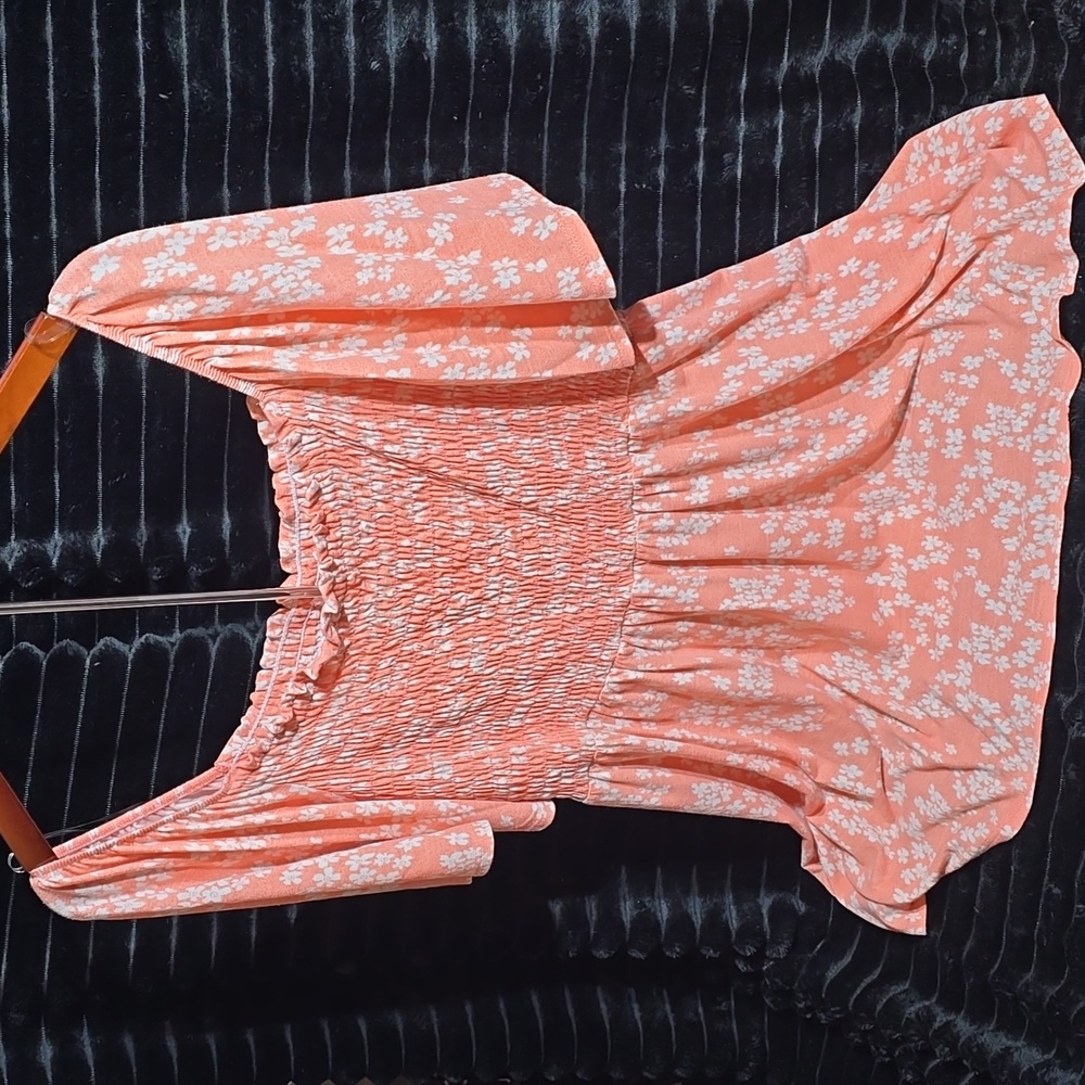 Women’s Peach Floral Off-Shoulder Smocked Top